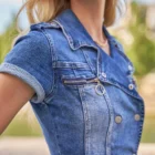 0526 45 Korte denim jurk