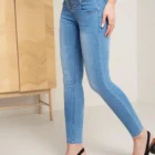 0526 7 Push up high waist spijkerbroek